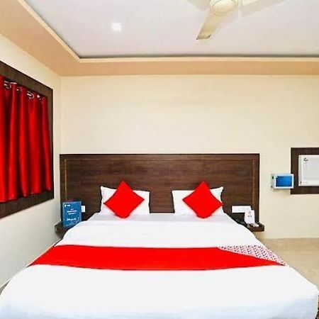 Hotel Sea Queen Puri Exterior photo